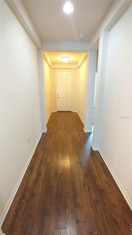 Building Photo - 7013 Island Queen Ct