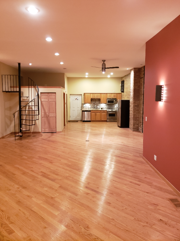 Building Photo - 8058 S Brandon Ave