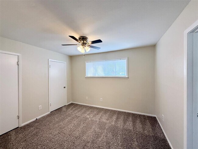 Building Photo - 3629 N MacGregor Way
