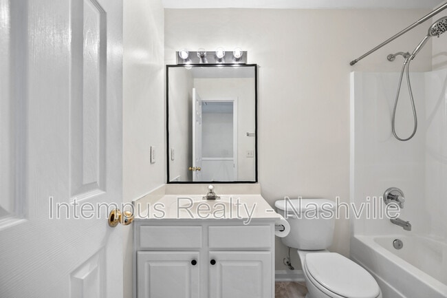 Building Photo - 601 Old Hickory Blvd