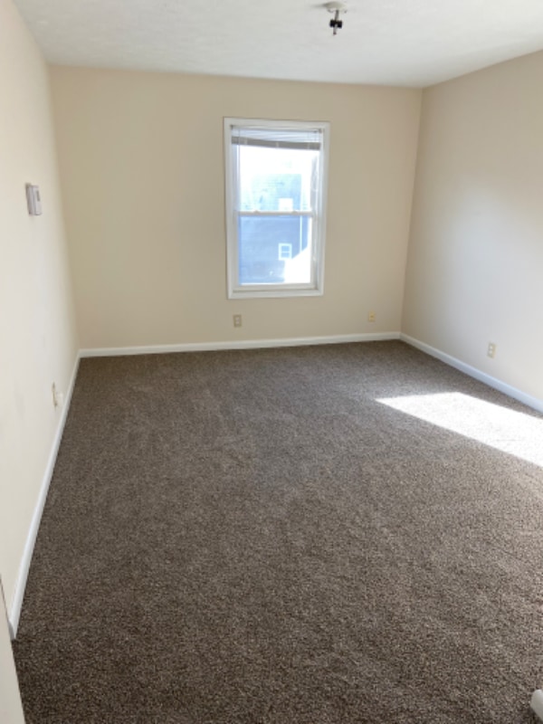 Building Photo - 6780 Willowbrook Dr