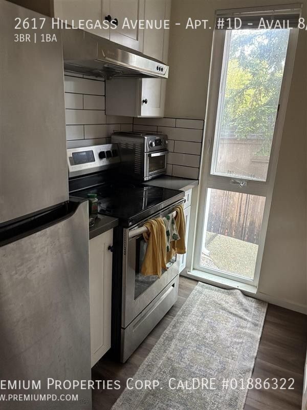 Building Photo - 2617 Hillegass Ave