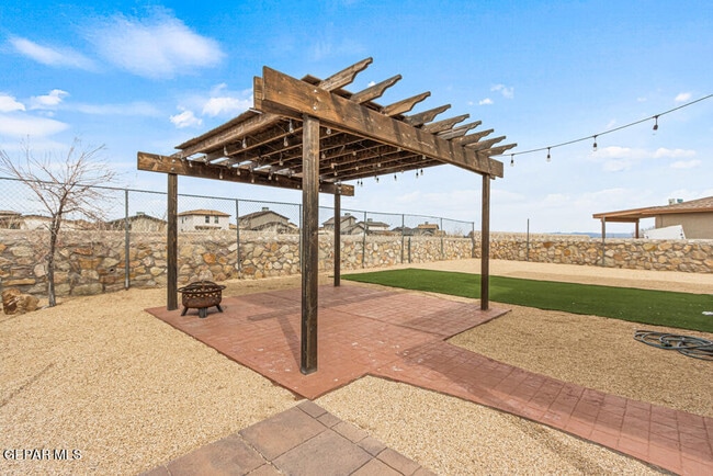 Building Photo - 7237 Jericho Tree Dr