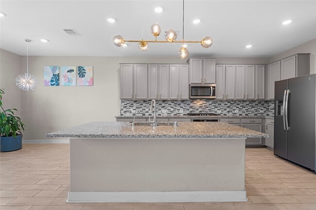 Building Photo - 4303 Shaded Arbor Way