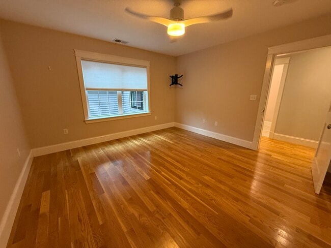 Building Photo - 135 Westford Rd