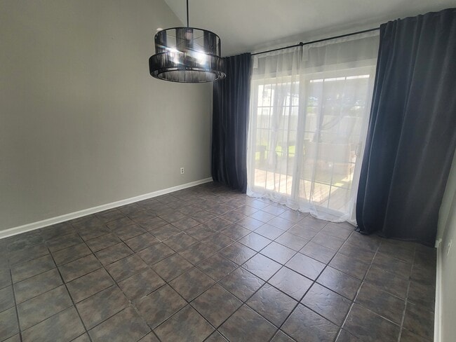 Building Photo - 1792 Moonstone Dr