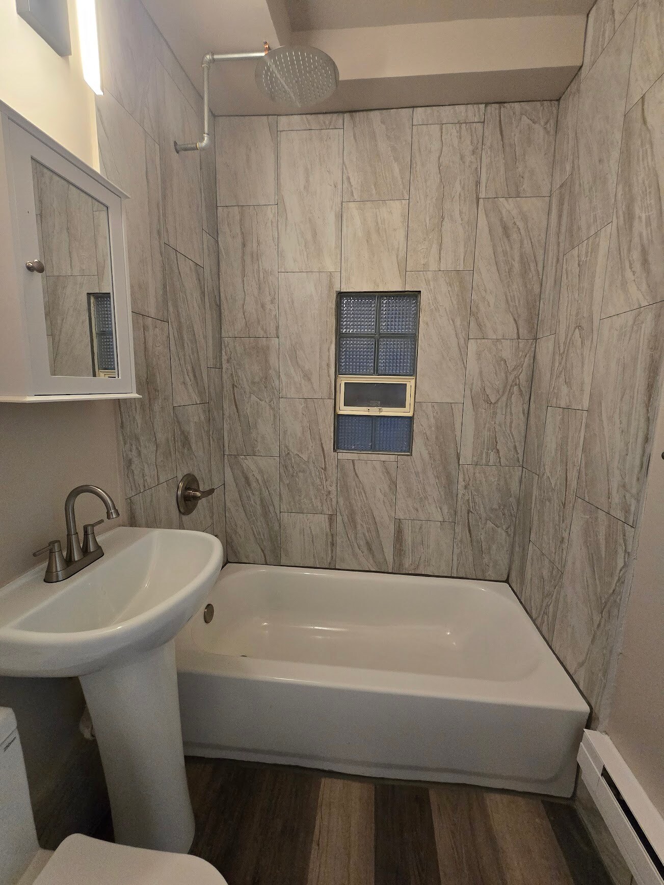 Building Photo - 1422 26th Ave N