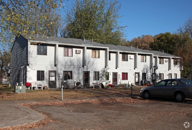 Primary Photo - Clinic View Apartments