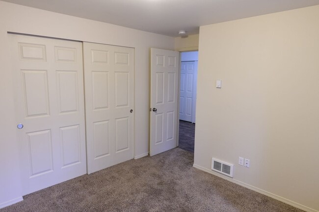 Building Photo - 51325 Mitts Way