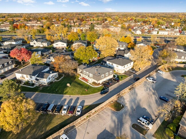 Building Photo - 2125 N Ginger Creek Dr