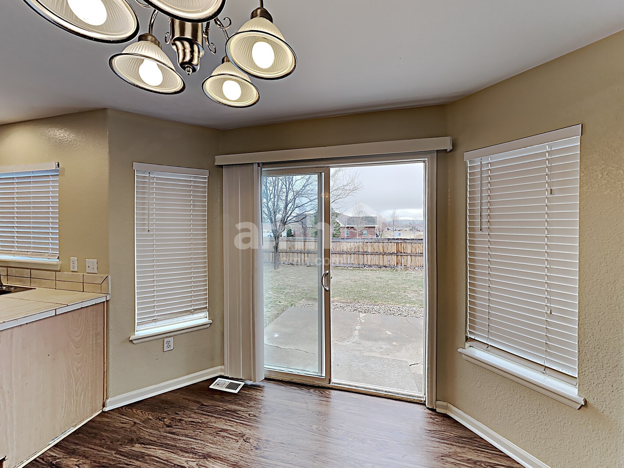 Building Photo - 161 Terra Vista St