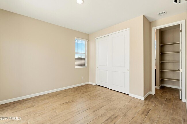 Building Photo - 26723 N 167th Ave