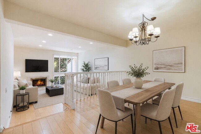 Building Photo - 17241 Palisades Cir