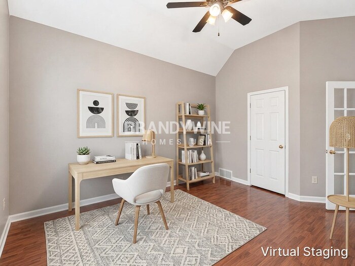 Building Photo - 1475 Far Dr