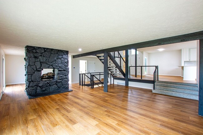 Building Photo - 722 S 153rd Cir