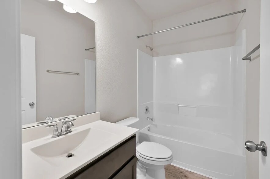 Building Photo - 16427 Rosary Pea Pl