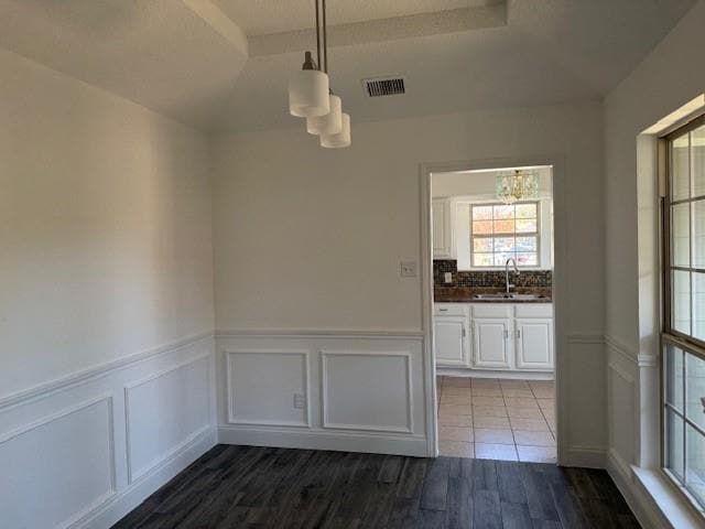 Building Photo - 1758 Castille Dr