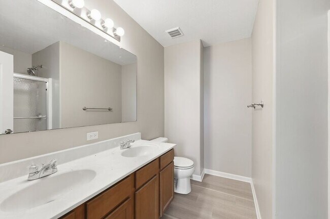 Building Photo - 6136 Deansboro Dr
