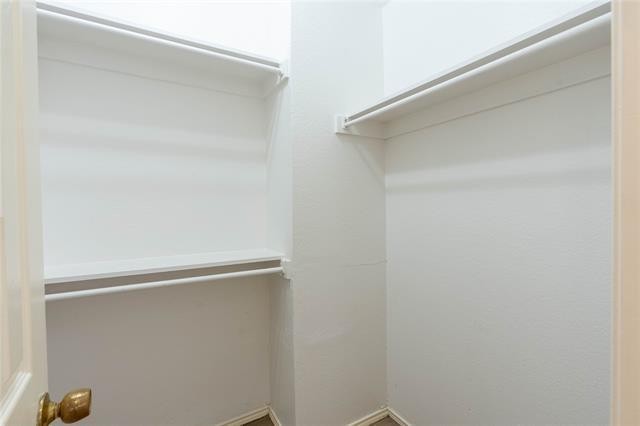 Building Photo - 3925 Cobblestone Ct