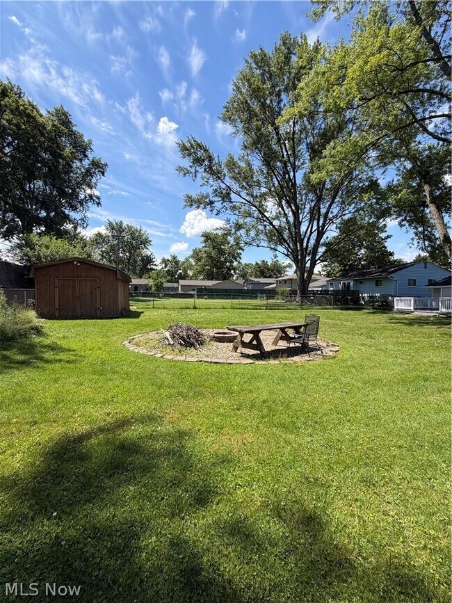 Building Photo - 13187 Yager Dr