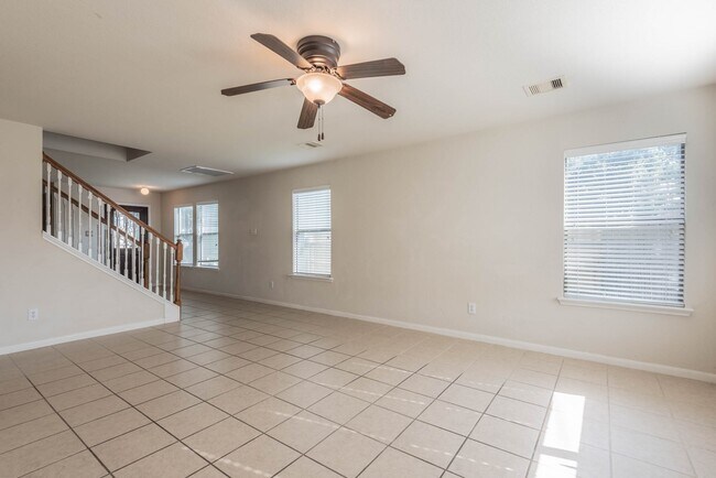 Building Photo - 20931 Gastonbury Ln