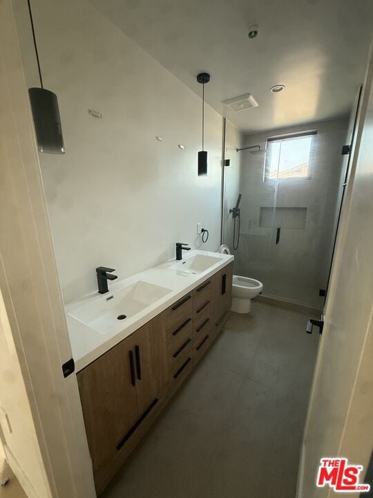 Building Photo - 3846 Bentley Ave