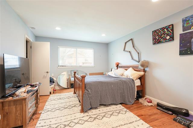 Building Photo - 9405 Pinewood Dr