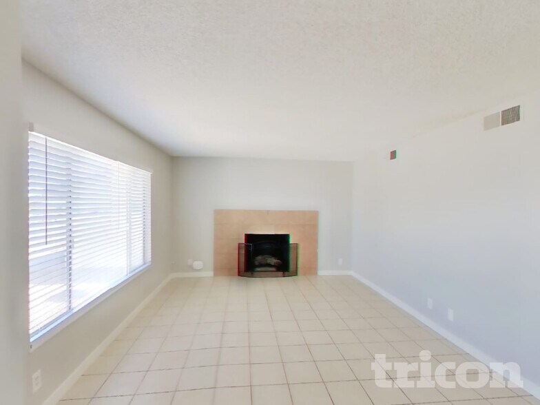 Building Photo - 7147 Fenway Ave