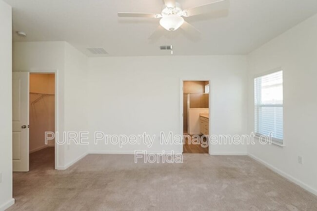 Building Photo - 7898 SW 74th Lp