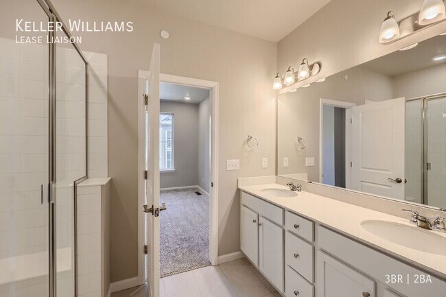 Building Photo - 477 Millwall Cir