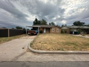 Building Photo - 4808 S Dimple Dr