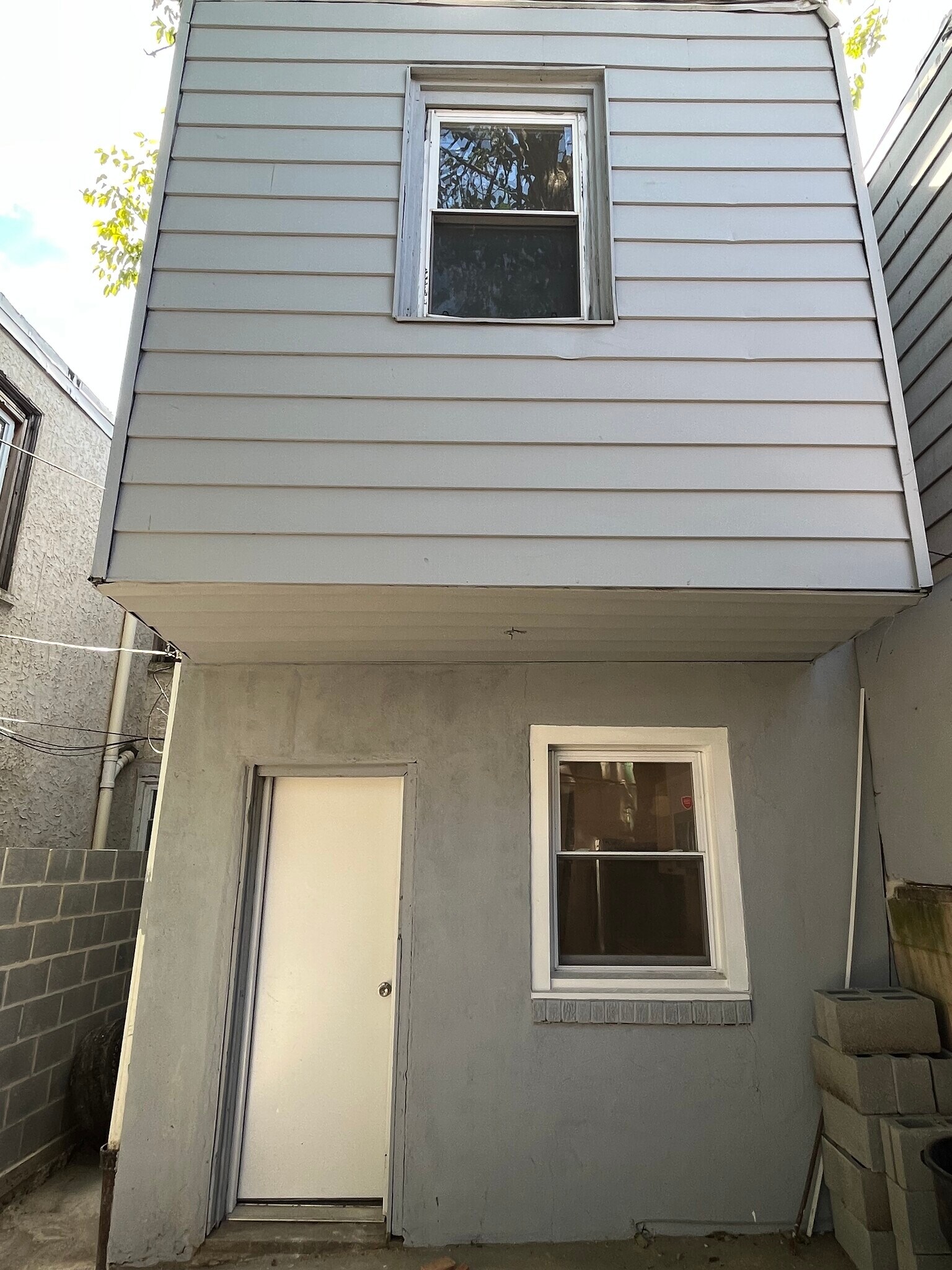 Building Photo - 3209 Wharton St