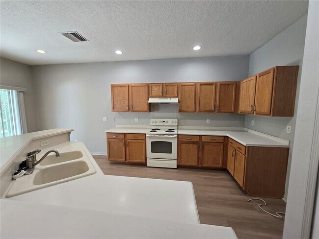 Building Photo - 1186 Emerald Hill Way