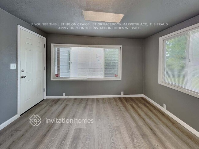 Building Photo - 11705 Adams St