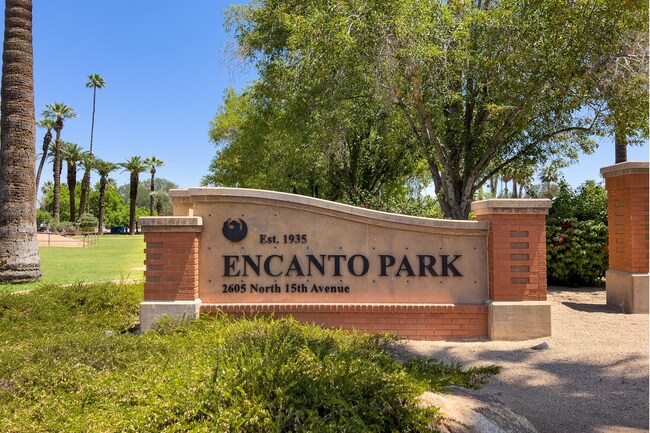 Building Photo - 4711