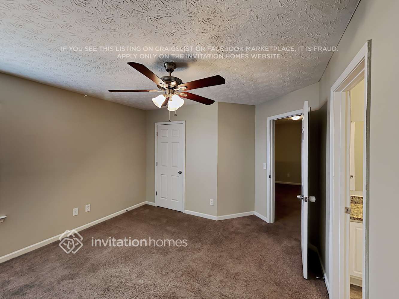 Building Photo - 4612 Legacy Square