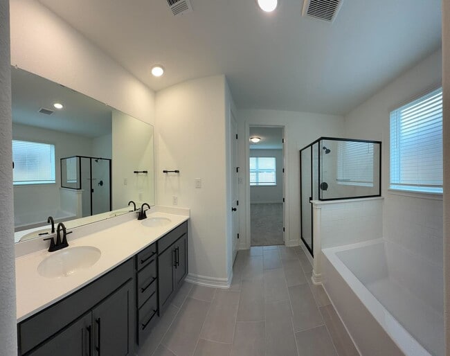 Building Photo - 9922 Red Knot St