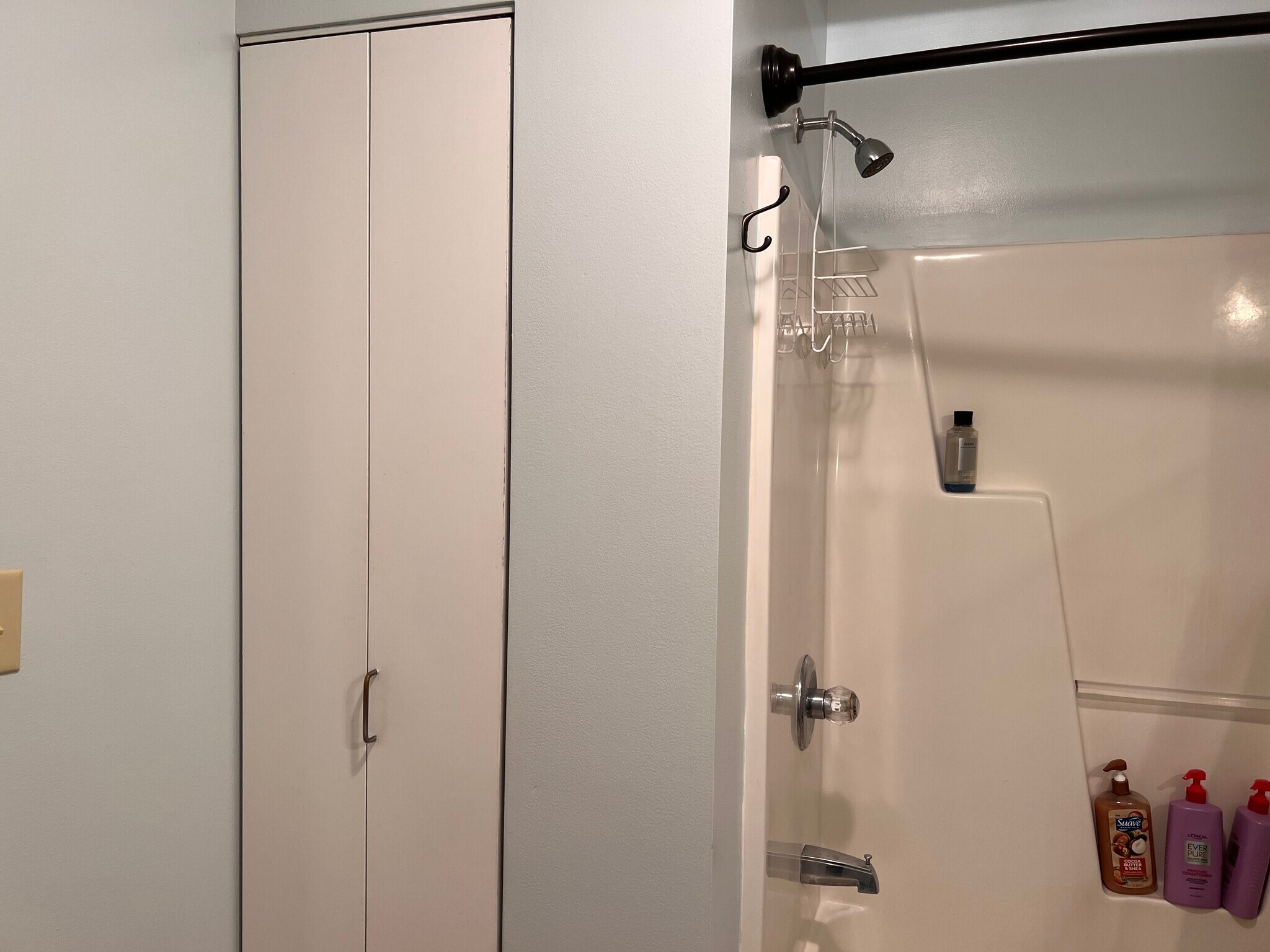 Building Photo - 237 Granby St