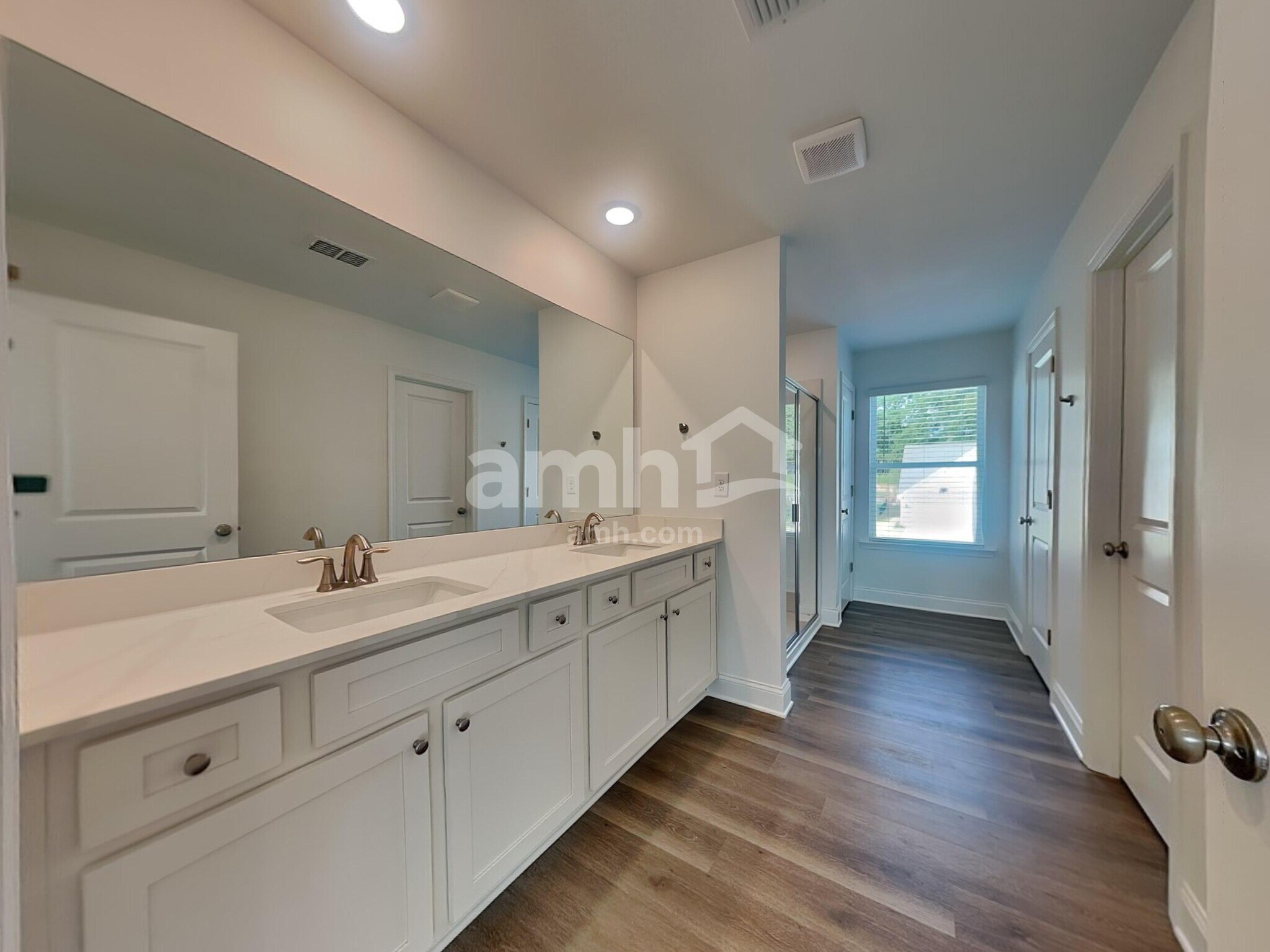 Building Photo - 1654 Soapstone Rd