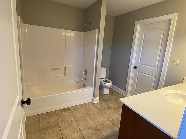 Building Photo - 911 Hidden Creek St