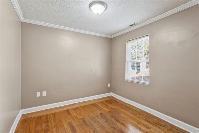 Building Photo - 891 N Eugenia Pl NW