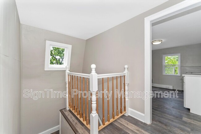 Building Photo - 267 S Prospect St