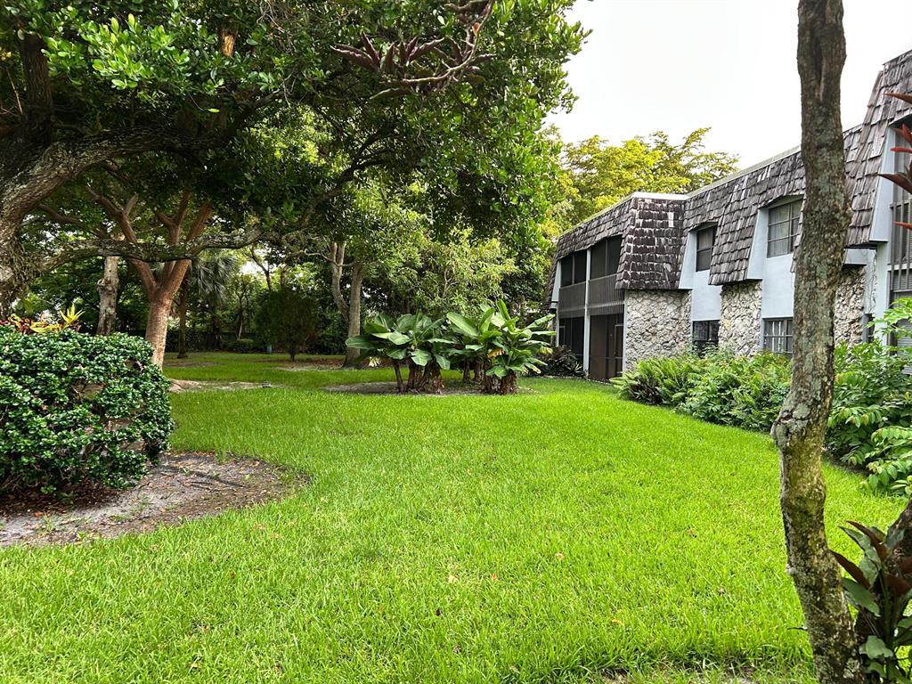 Building Photo - 3115 Oakland Shores Dr