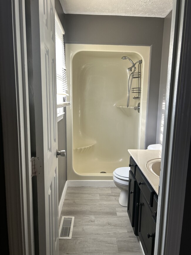 Building Photo - 1030 Finney Rd