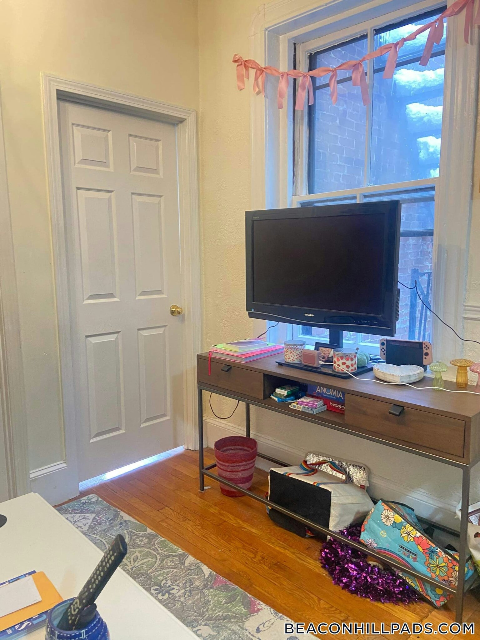 Building Photo - 72 Revere St