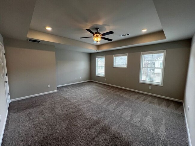 Building Photo - 34 Dewey Rd