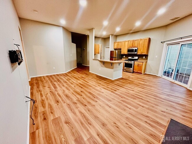 Building Photo - 4183 Bayberry Ct