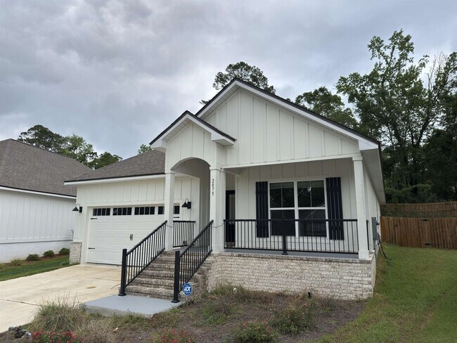 Building Photo - 2075 Hansel Hl Dr