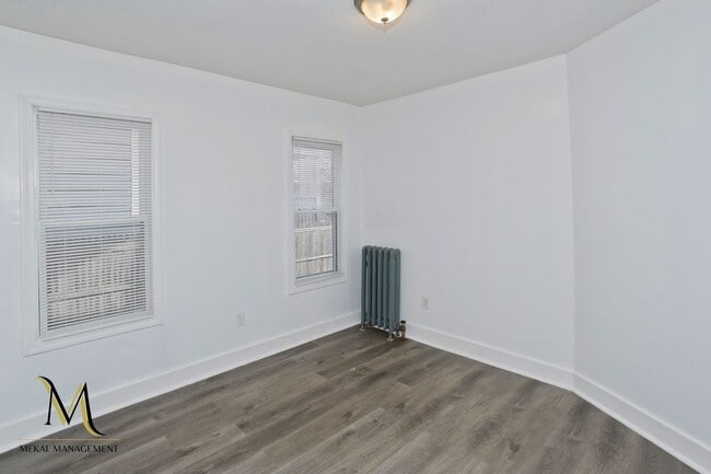 Building Photo - 98-100 Prospect St