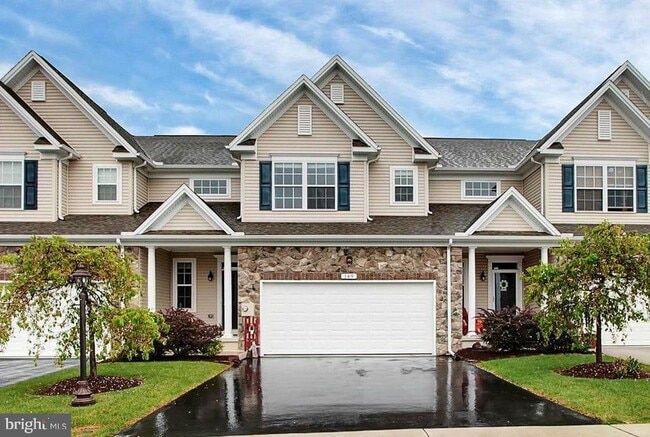 Building Photo - 149 Battalion Ln